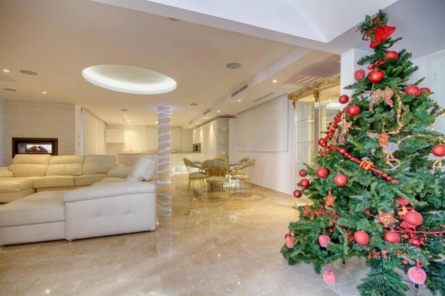 Ferienhaus Mit Privatpool Fuer 10 Personen Ca 543 Qm In Portals Nous, Mallorca Suedwestkueste Von Mallorca