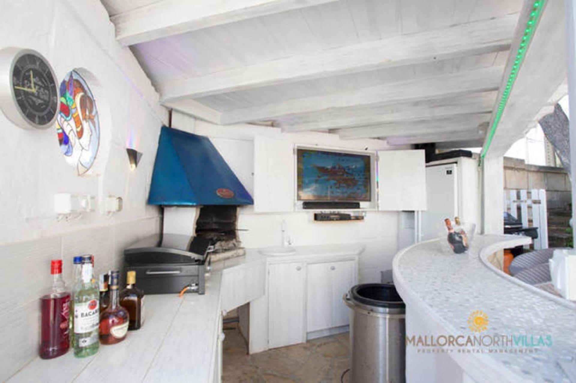 Ferienhaus Mit Privatpool Fuer 10 Personen Ca 543 Qm In Portals Nous, Mallorca Suedwestkueste Von Mallorca *